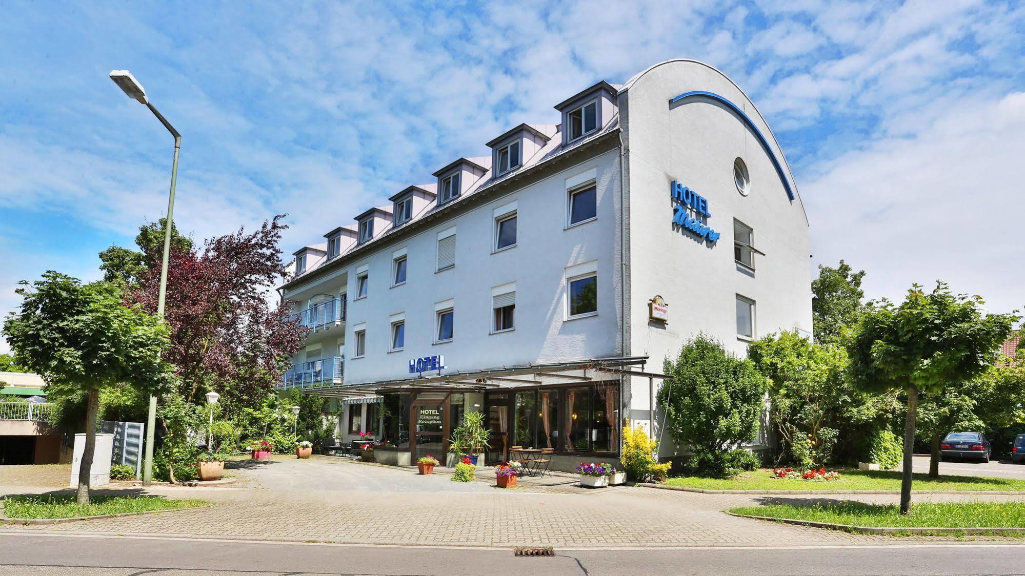 Hotel Maurer คาร์ลสรูเฮอ ภายนอก รูปภาพ